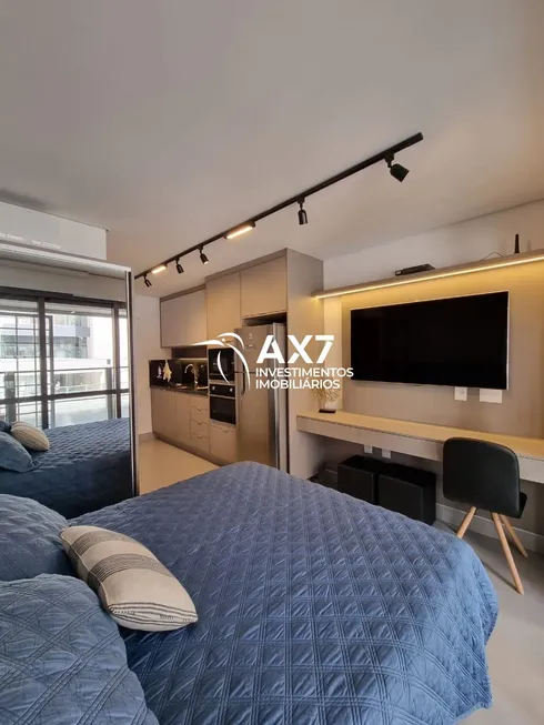 Foto 1 de Apartamento com 1 Quarto para venda ou aluguel, 24m² em Campo Belo, São Paulo
