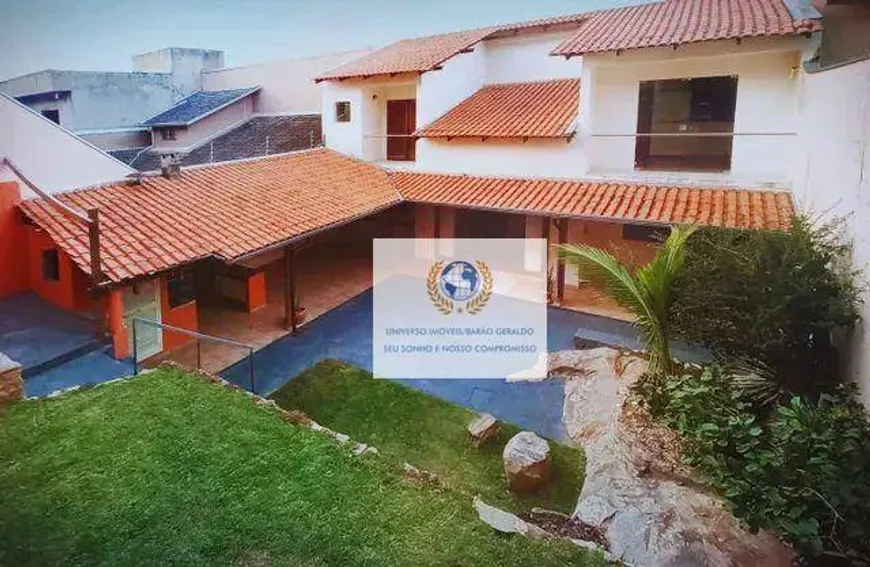 Foto 1 de Casa com 4 Quartos à venda, 277m² em Jardim Chapadão, Campinas