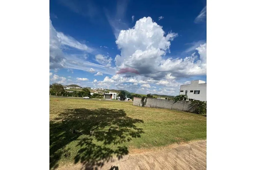 Foto 1 de Lote/Terreno à venda em Goias, Cidade Ocidental