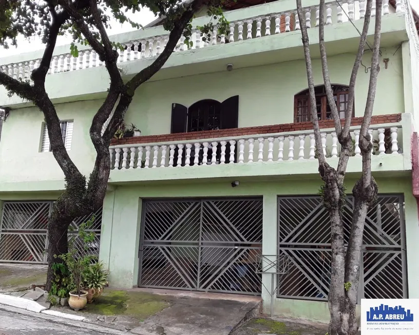 Foto 1 de Sobrado com 5 Quartos à venda, 200m² em Vila Ré, São Paulo