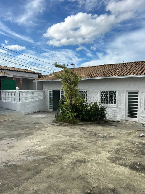 Foto 1 de Casa com 5 Quartos à venda, 220m² em Frimisa, Santa Luzia