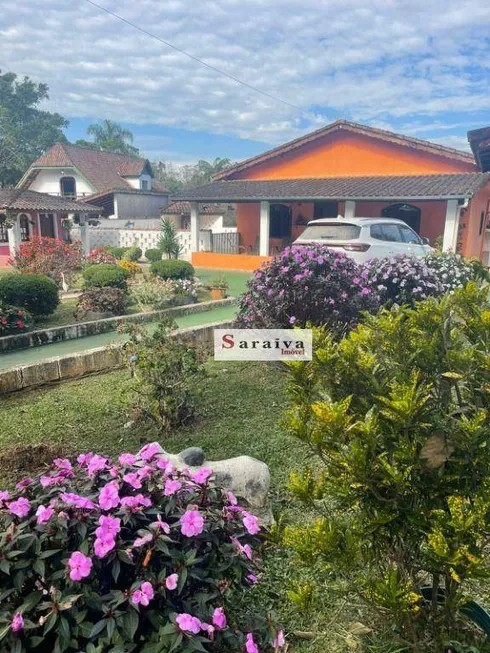 Foto 1 de Fazenda/Sítio com 3 Quartos à venda, 300m² em Taquacetuba, São Bernardo do Campo