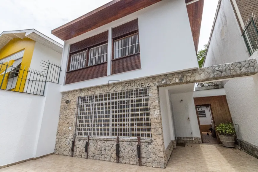 Foto 1 de Casa com 3 Quartos para alugar, 158m² em Brooklin, São Paulo