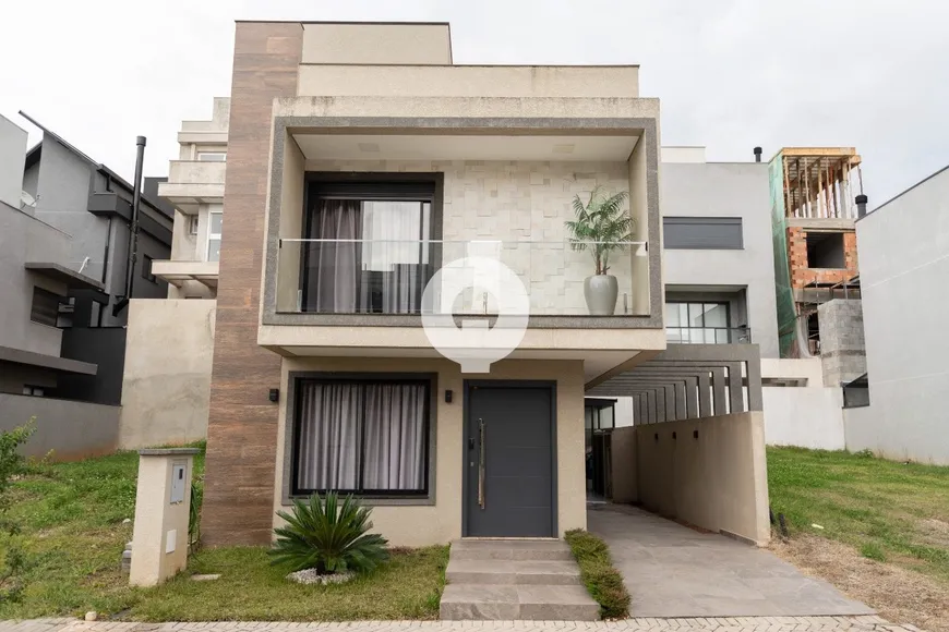 Foto 1 de Casa de Condomínio com 3 Quartos à venda, 173m² em Santa Cândida, Curitiba