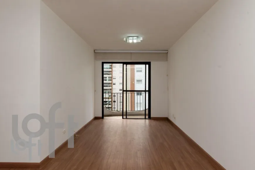 Foto 1 de Apartamento com 3 Quartos à venda, 85m² em Vila Olímpia, São Paulo