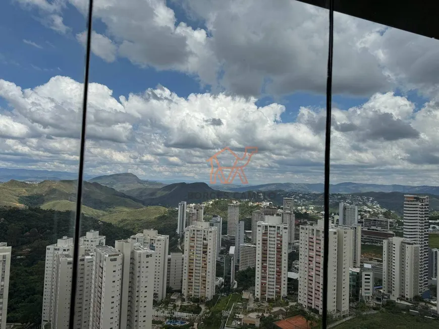Foto 1 de Cobertura com 4 Quartos à venda, 330m² em Vila da Serra, Nova Lima