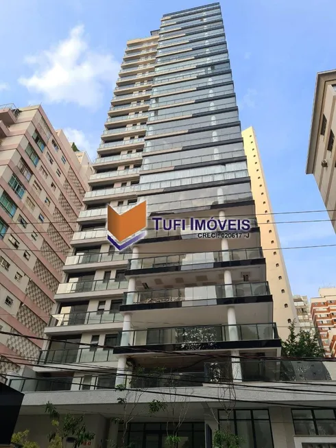 Foto 1 de Apartamento com 3 Quartos à venda, 205m² em Jardim Paulista, São Paulo