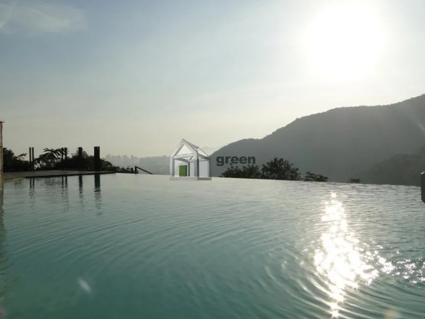 Foto 1 de Casa de Condomínio com 3 Quartos à venda, 615m² em Barra da Tijuca, Rio de Janeiro