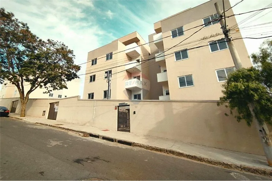 Foto 1 de Apartamento com 2 Quartos à venda, 52m² em Candida Ferreira, Contagem