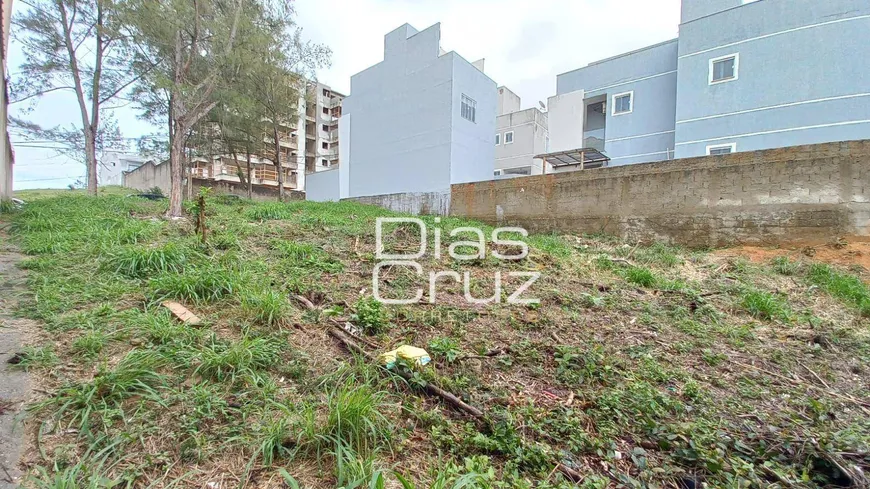Foto 1 de Lote/Terreno à venda, 450m² em Colinas, Rio das Ostras