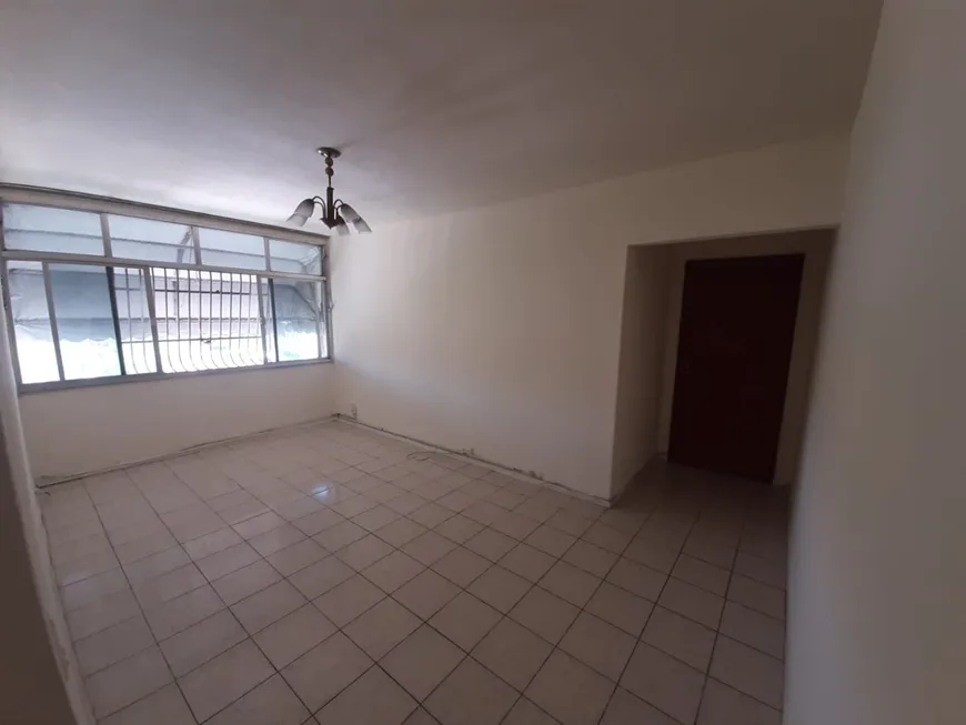 Foto 1 de Apartamento com 2 Quartos para alugar, 75m² em Fonseca, Niterói