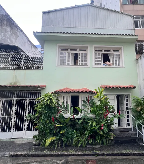 Foto 1 de Casa de Condomínio com 4 Quartos à venda, 190m² em Copacabana, Rio de Janeiro