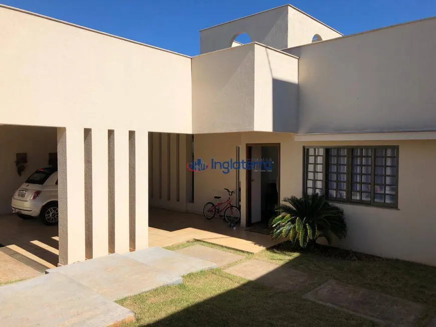 Foto 1 de Casa com 3 Quartos à venda, 200m² em Terras de Santana II, Londrina