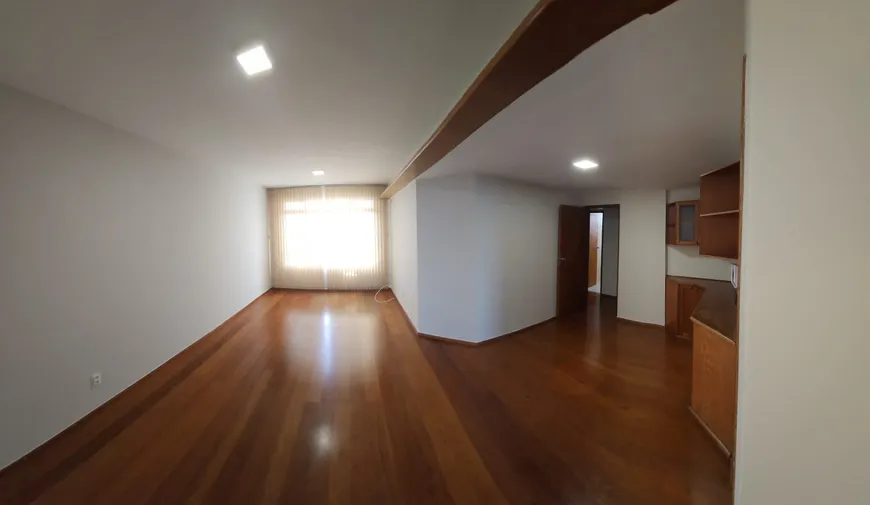 Foto 1 de Apartamento com 3 Quartos para alugar, 110m² em São Pedro, Belo Horizonte