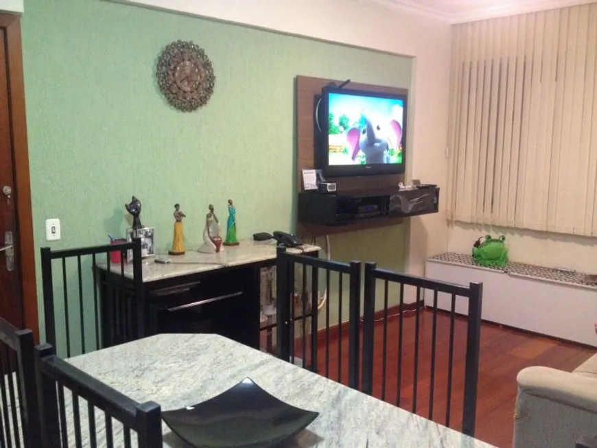 Foto 1 de Apartamento com 3 Quartos à venda, 75m² em Santa Tereza, Belo Horizonte