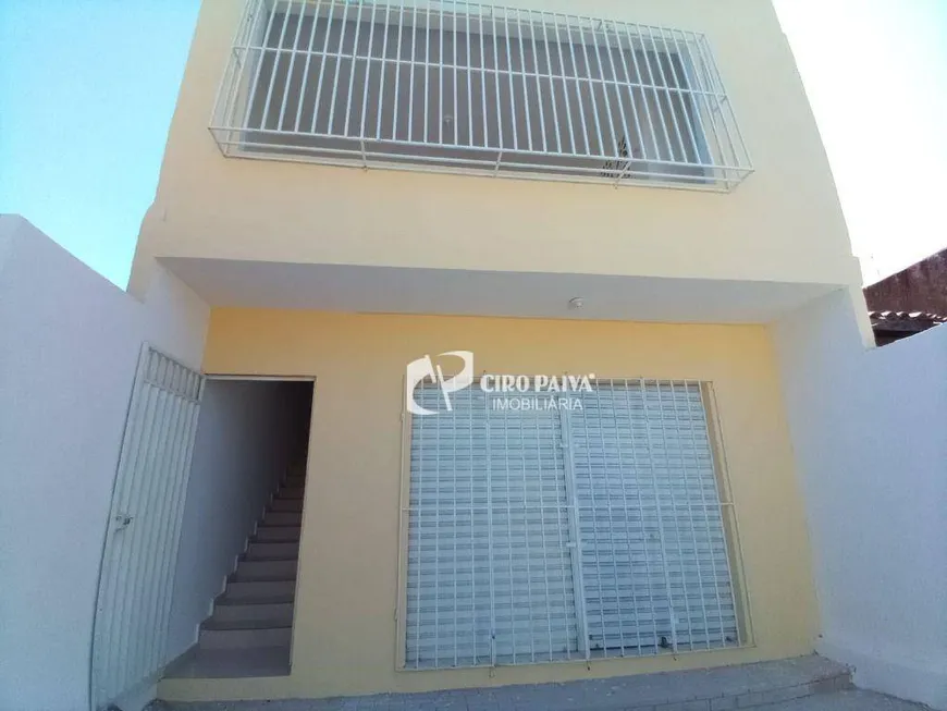 Foto 1 de Casa com 3 Quartos para alugar, 138m² em Messejana, Fortaleza