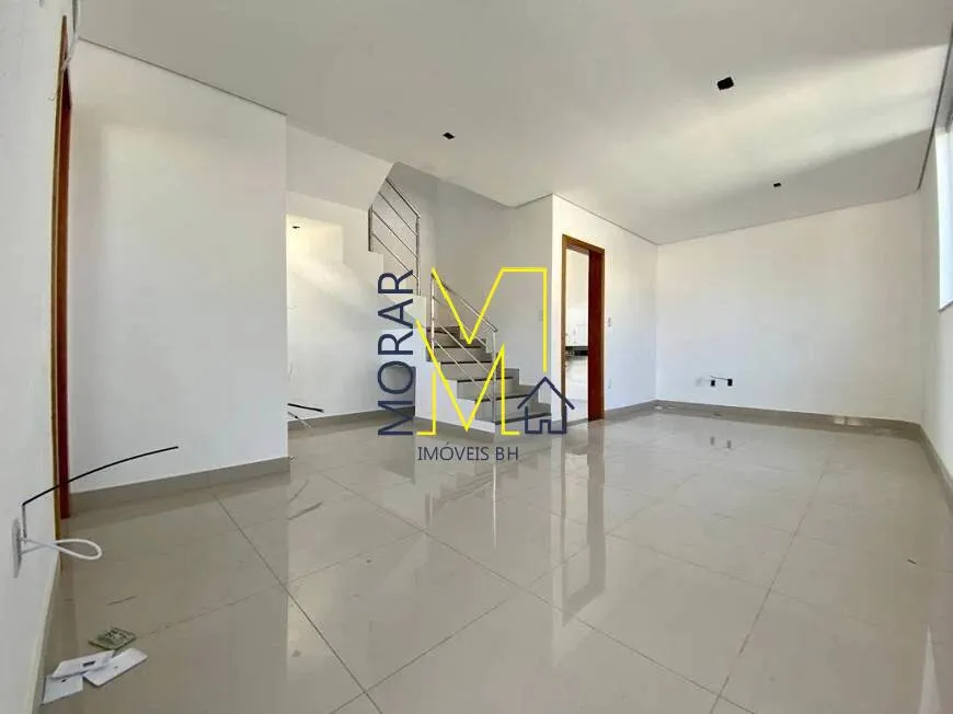 Foto 1 de Casa com 3 Quartos à venda, 90m² em Rio Branco, Belo Horizonte