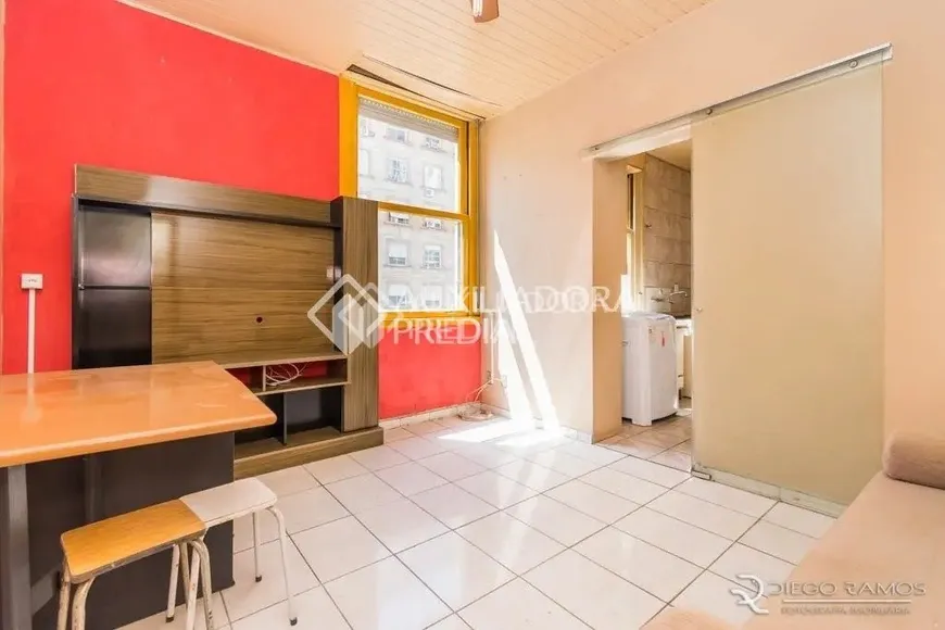 Foto 1 de Apartamento com 1 Quarto à venda, 35m² em Centro Histórico, Porto Alegre