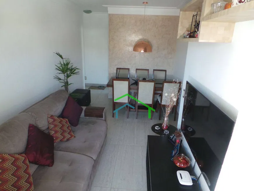 Foto 1 de Apartamento com 2 Quartos à venda, 53m² em Jardim Tupanci, Barueri