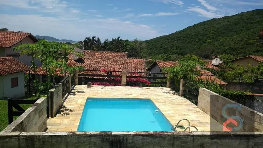 Foto 1 de Casa de Condomínio com 4 Quartos à venda, 588m² em Peró, Cabo Frio