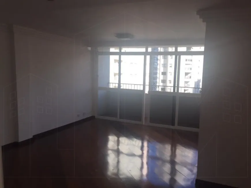 Foto 1 de Apartamento com 3 Quartos para alugar, 98m² em Moema, São Paulo