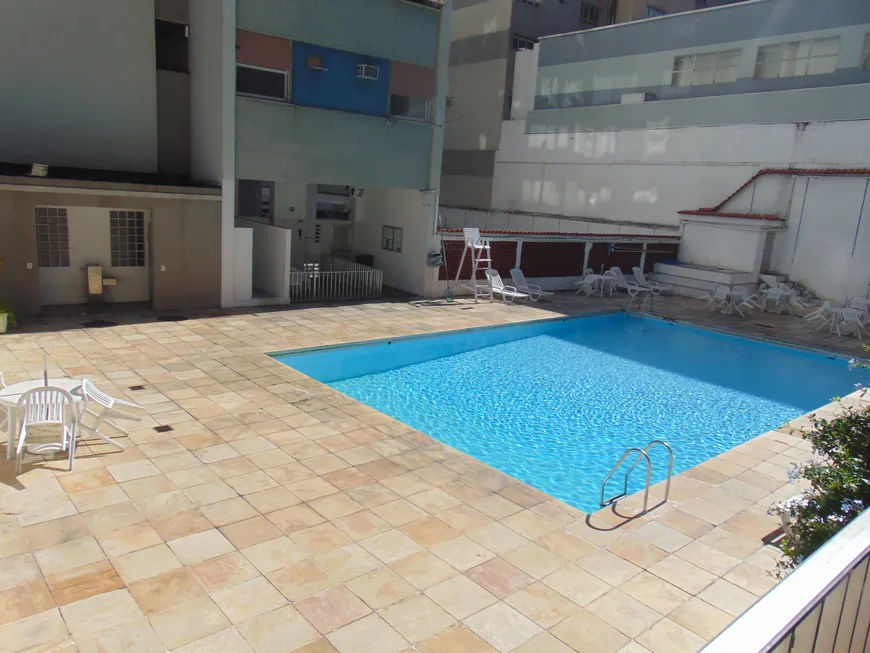 Foto 1 de Apartamento com 2 Quartos para alugar, 65m² em Laranjeiras, Rio de Janeiro