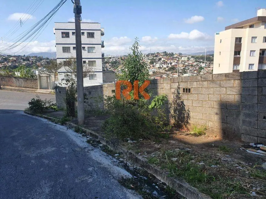 Foto 1 de Lote/Terreno à venda, 424m² em Manacás, Belo Horizonte