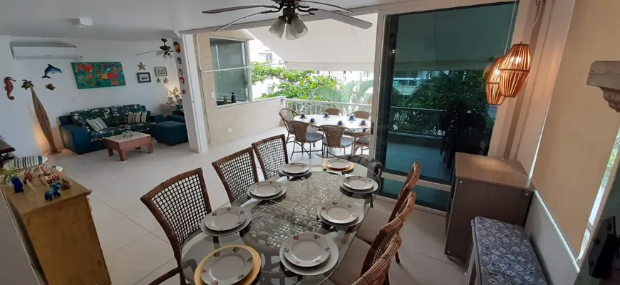 Foto 1 de Apartamento com 5 Quartos à venda, 137m² em Enseada, Guarujá