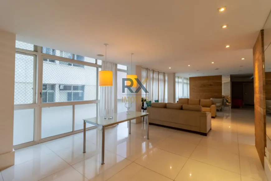 Foto 1 de Apartamento com 4 Quartos à venda, 343m² em Higienópolis, São Paulo