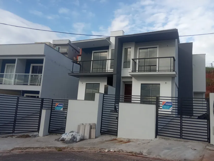 Foto 1 de Casa com 3 Quartos à venda, 142m² em Parque Ipiranga II, Resende