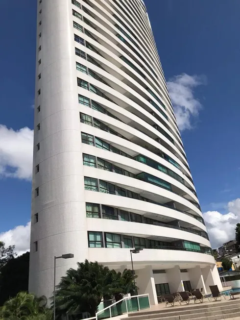 Foto 1 de Apartamento com 5 Quartos à venda, 190m² em Poço, Recife