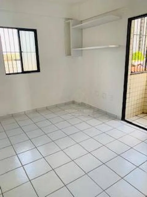 Foto 1 de Apartamento com 1 Quarto à venda, 48m² em Candelária, Natal
