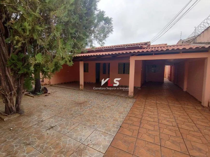 Foto 1 de Casa com 3 Quartos à venda, 360m² em Paranaiba, Itumbiara