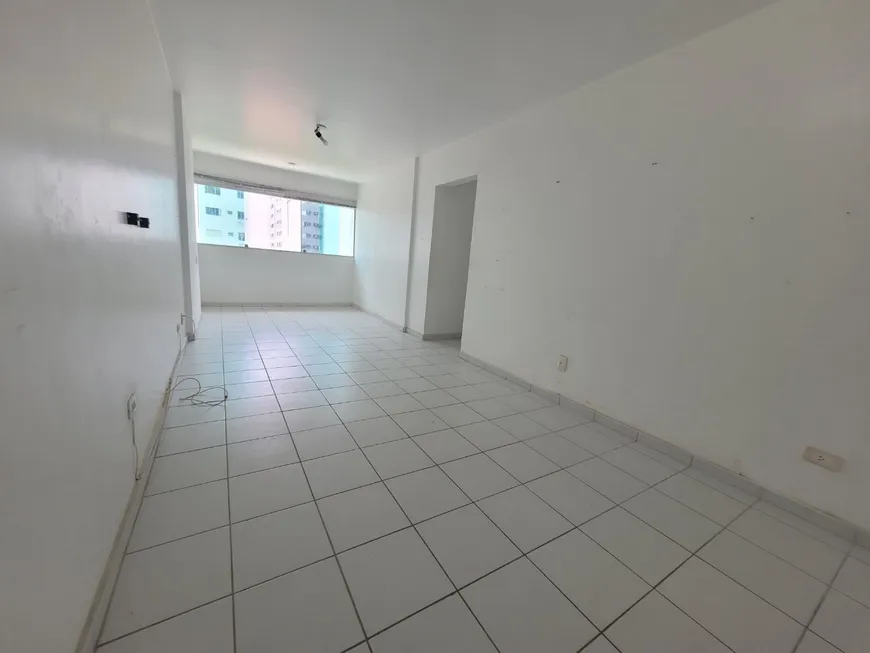 Foto 1 de Apartamento com 2 Quartos à venda, 71m² em Boa Viagem, Recife