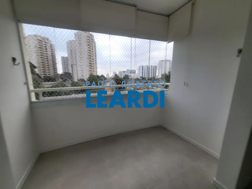 Foto 1 de Apartamento com 2 Quartos à venda, 58m² em Barra Funda, São Paulo