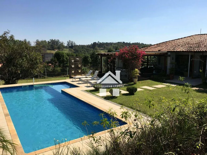 Foto 1 de Fazenda/Sítio com 3 Quartos à venda, 5000m² em Estância da Colina, Salto