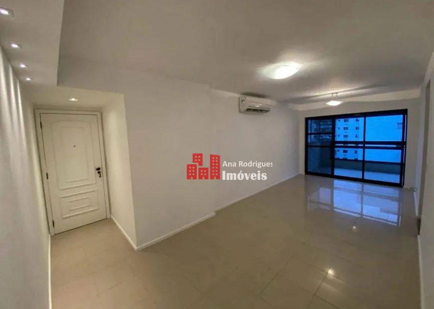 Foto 1 de Apartamento com 3 Quartos à venda, 88m² em Barra da Tijuca, Rio de Janeiro