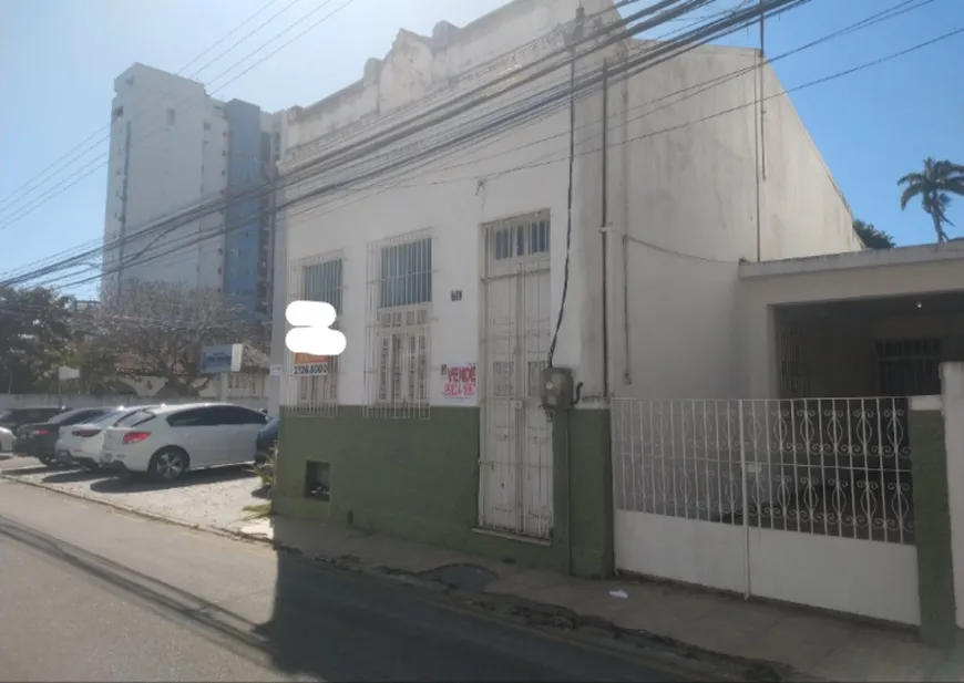 Foto 1 de Casa com 4 Quartos à venda, 180m² em Centro, Campos dos Goytacazes