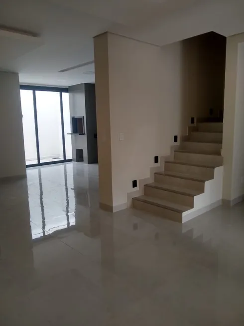 Foto 1 de Casa com 3 Quartos à venda, 160m² em Nova Esperança, Porto Velho