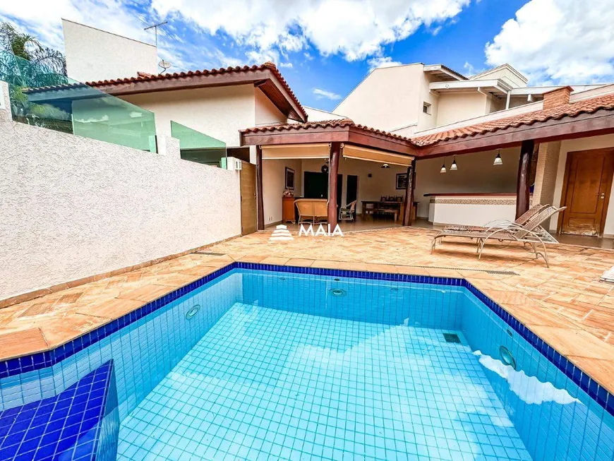 Foto 1 de Casa de Condomínio com 3 Quartos à venda, 310m² em Olinda, Uberaba