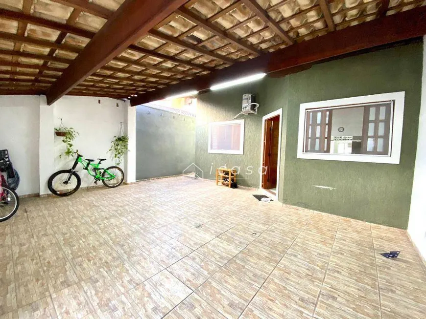 Foto 1 de Casa com 2 Quartos à venda, 110m² em Vitoria Vale, Caçapava