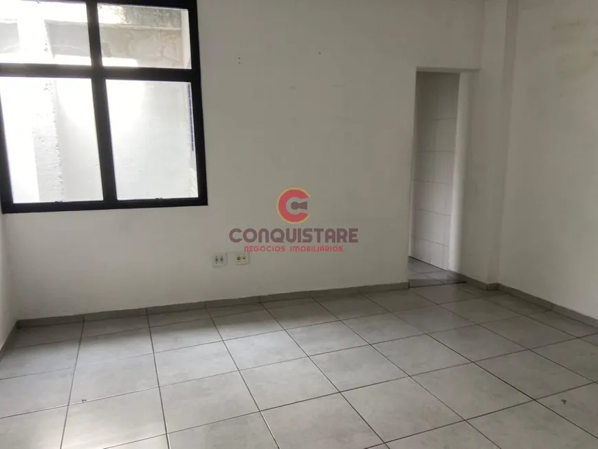 Foto 1 de Sala Comercial para alugar, 28m² em Vila Marieta, São Paulo