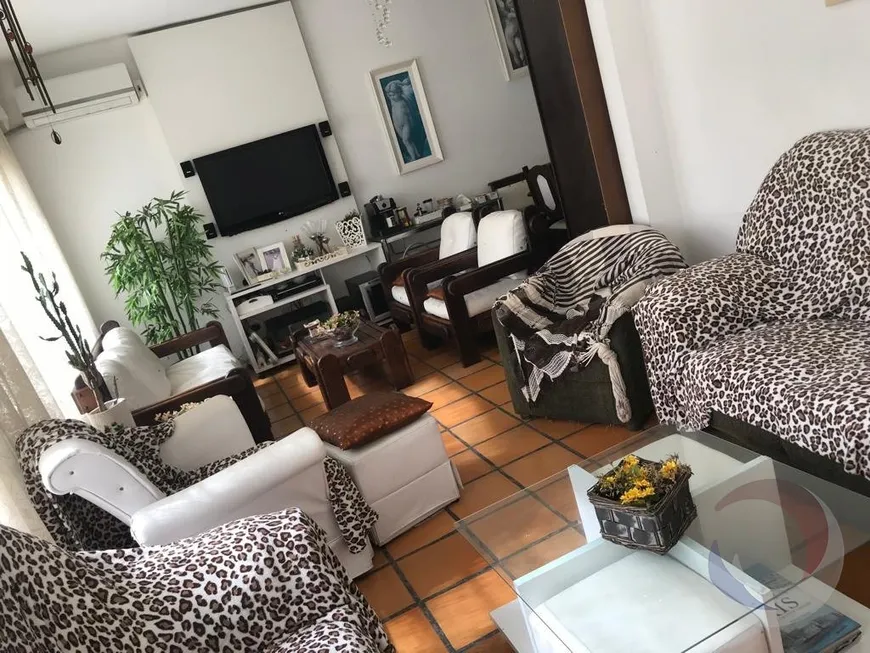 Foto 1 de Casa com 5 Quartos à venda, 144m² em Centro, Florianópolis