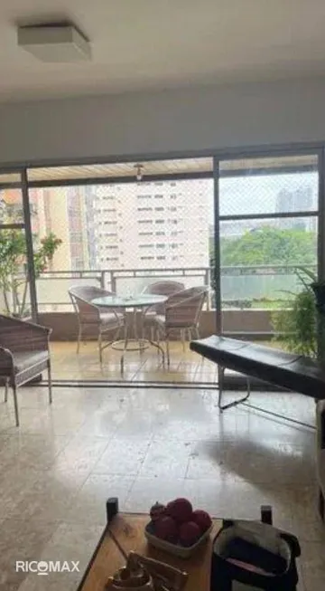 Foto 1 de Apartamento com 4 Quartos à venda, 198m² em Itaigara, Salvador