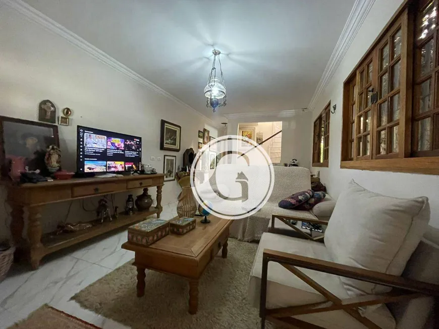Foto 1 de Casa de Condomínio com 3 Quartos à venda, 175m² em Jardim Olympia, São Paulo
