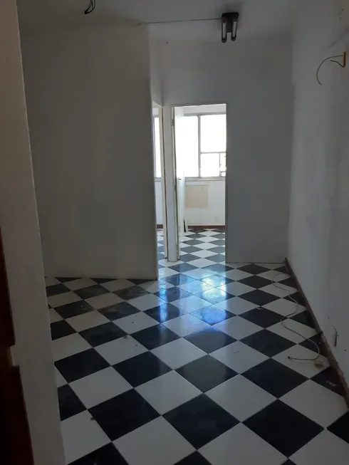 Foto 1 de Sala Comercial para alugar, 28m² em Taquara, Rio de Janeiro