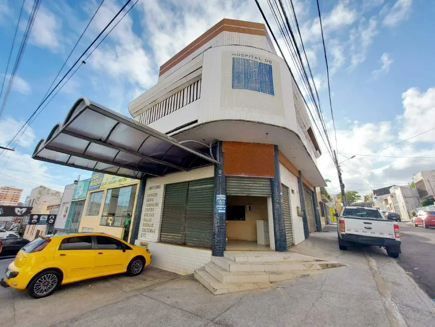 Foto 1 de Ponto Comercial para alugar, 277m² em Getúlio Vargas, Aracaju