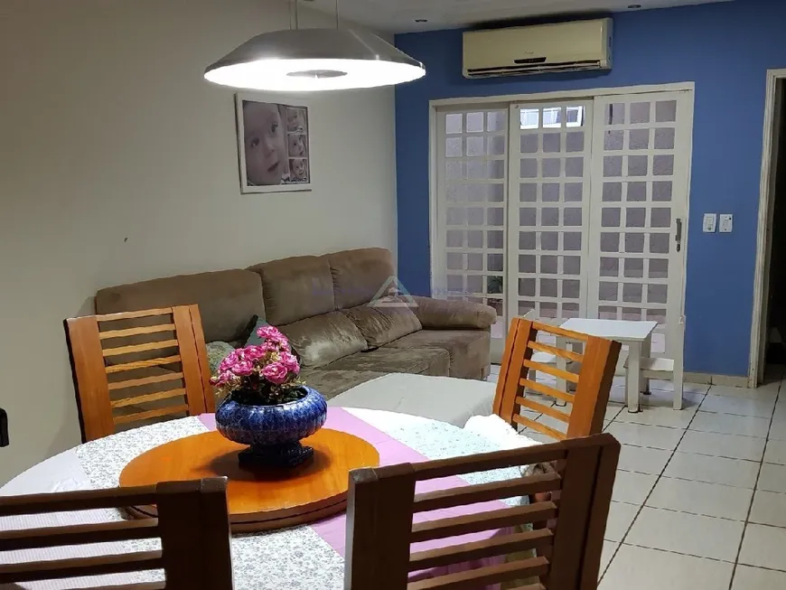 Foto 1 de Casa com 4 Quartos à venda, 171m² em Residencial e Comercial Palmares, Ribeirão Preto