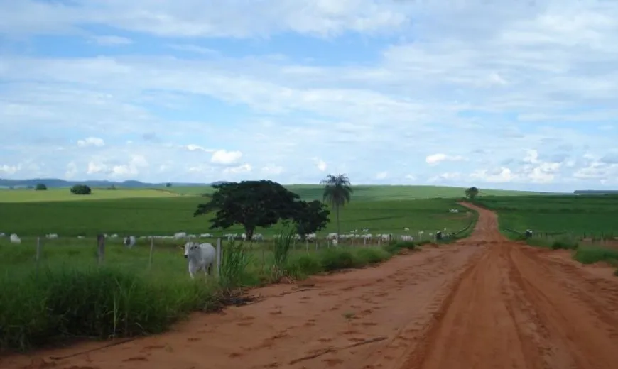 Foto 1 de Fazenda/Sítio à venda, 50336000m² em Area Rural de Marilia, Marília