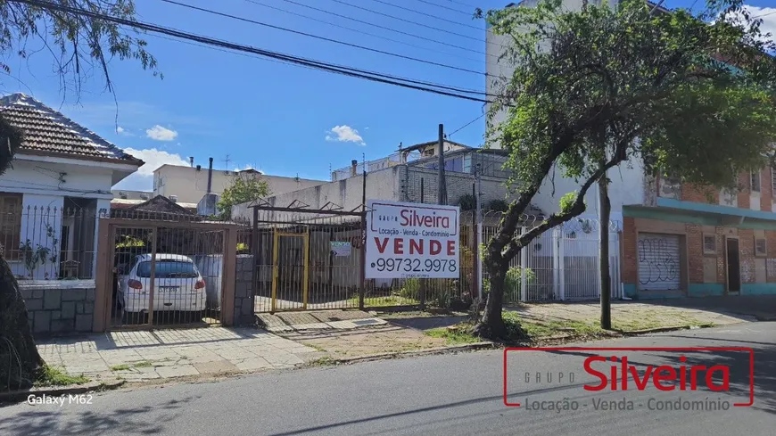 Foto 1 de Lote/Terreno à venda, 150m² em Santa Maria Goretti, Porto Alegre